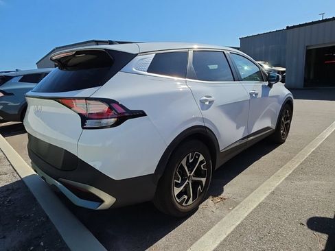 Certified 2024 Kia Sportage EX FWD image 16