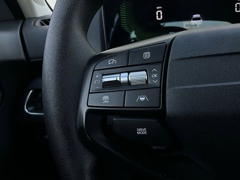 Used 2025 Kia K4 LXS image 34