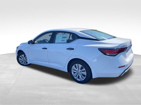 New 2025 Nissan Sentra S image 6