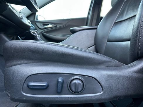 Used 2024 Chevrolet Malibu LT FWD image 35