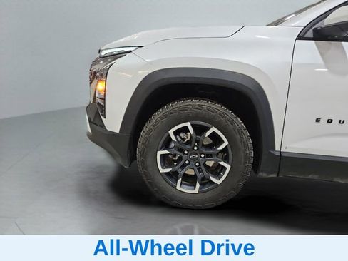 Used 2025 Chevrolet Equinox ACTIV w/ Safety and Technology Package image 17