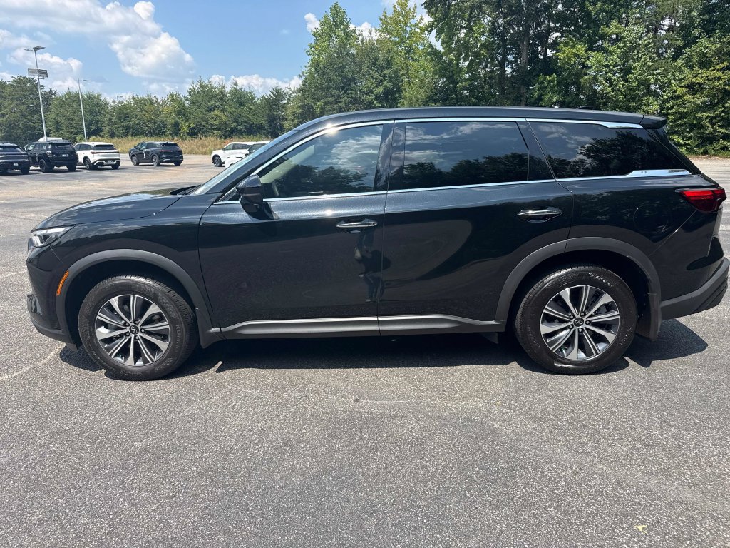 Used 2025 INFINITI QX60 Pure FWD image 9