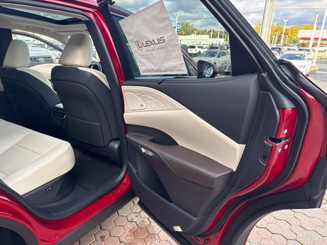 New 2026 Lexus RX 450h AWD w/ Convenience Package image 39