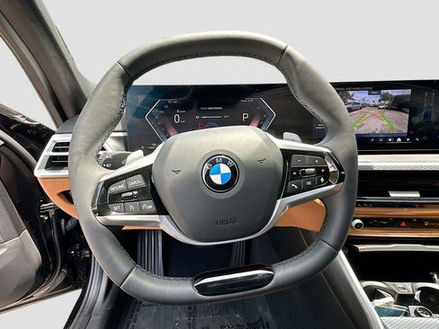 Used 2025 BMW 330i Sedan w/ M Sport Package RWD image 11
