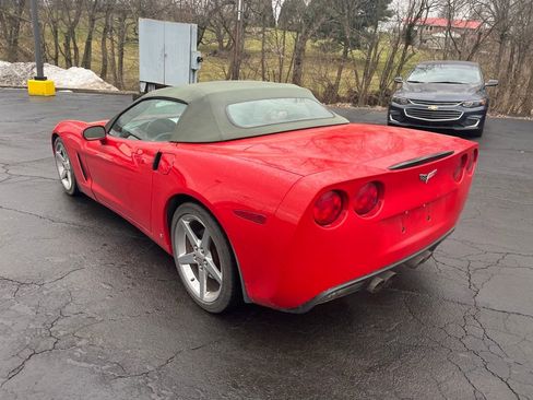 Used 2007 Chevrolet Corvette Convertible w/ Preferred Equipment Group image 3
