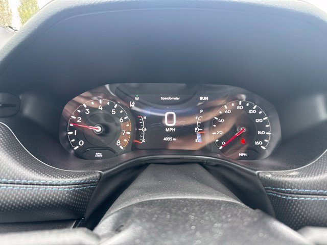 Used 2025 Jeep Compass Latitude w/ Convenience Group AWD/4WD image 5