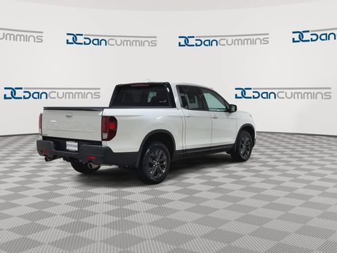 Used 2024 Honda Ridgeline Sport image 8