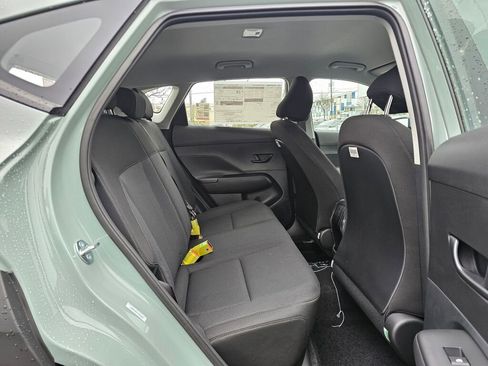New 2026 Hyundai Kona SE image 12