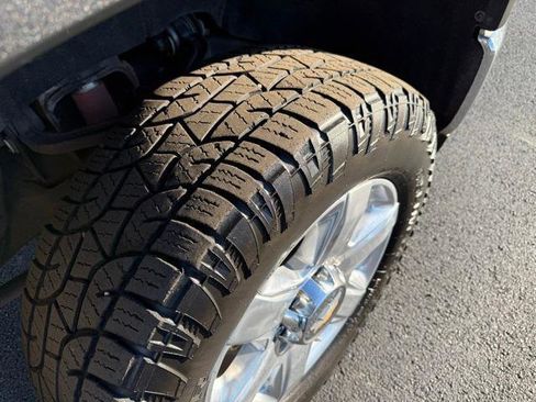 Used 2021 Chevrolet Silverado 3500 LTZ w/ LTZ Premium Package image 15