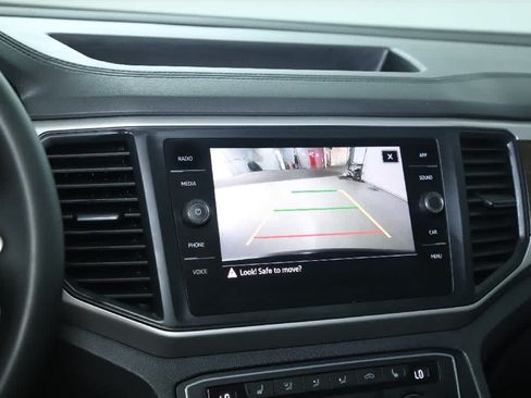 Used 2021 Volkswagen Atlas SE w/ Panoramic Sunroof Package AWD/4WD image 36