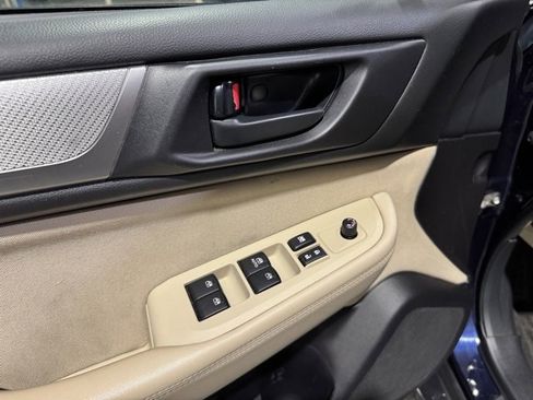 Used 2018 Subaru Outback 2.5i image 6
