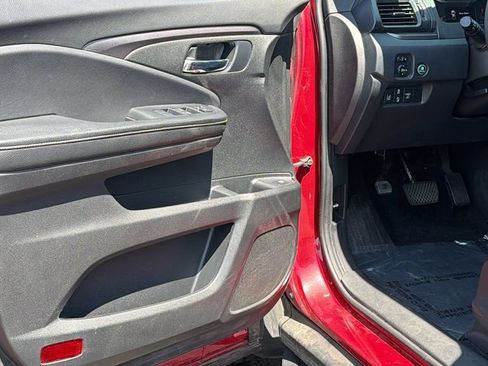 Used 2021 Honda Ridgeline Sport image 23