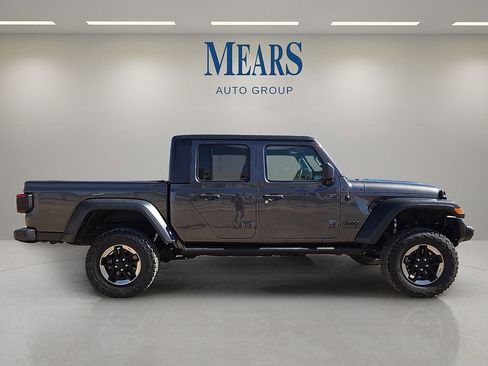 Used 2020 Jeep Gladiator Sport w/ Quick Order Package 24S image 6
