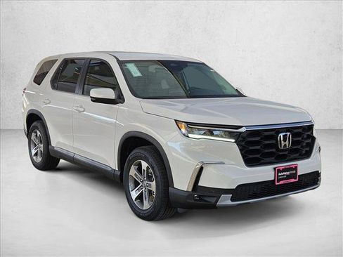 New 2025 Honda Pilot EX-L image 7