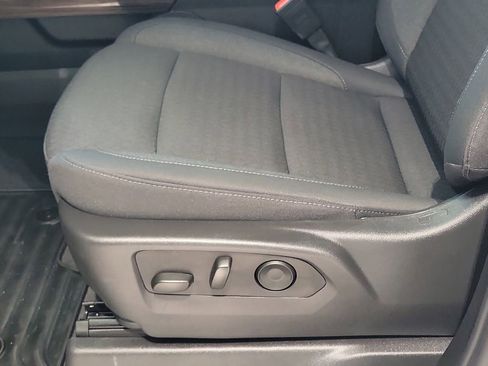 Used 2025 Chevrolet Silverado 1500 LT w/ Safety Package image 17