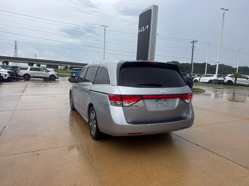 Used 2016 Honda Odyssey Touring Elite image 23