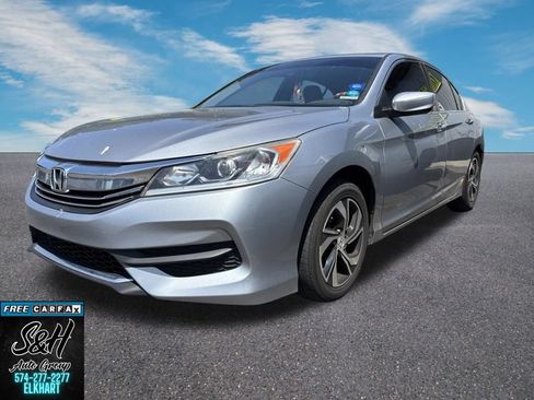 Used 2017 Honda Accord LX image 3