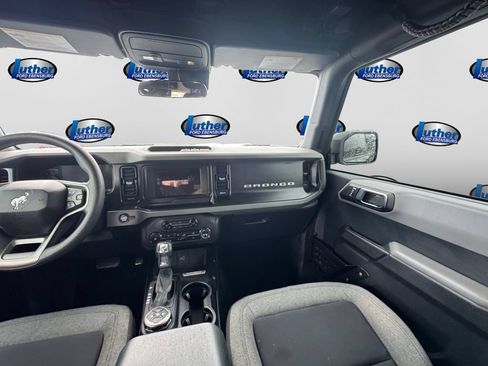 Used 2022 Ford Bronco 4-Door AWD/4WD image 13