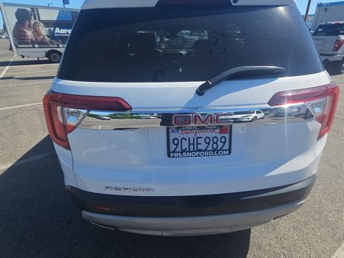 Used 2022 GMC Acadia SLE FWD image 8