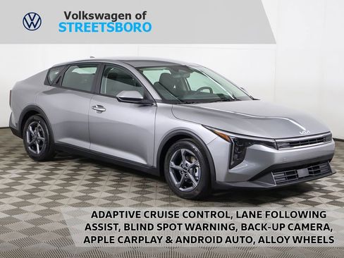 Used 2025 Kia K4 FWD image 1