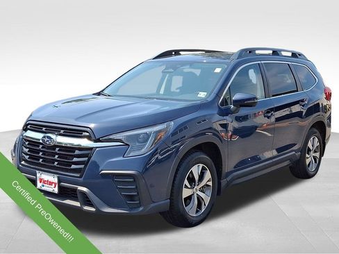 Used 2023 Subaru Ascent Premium w/ Convenience Package AWD/4WD image 3