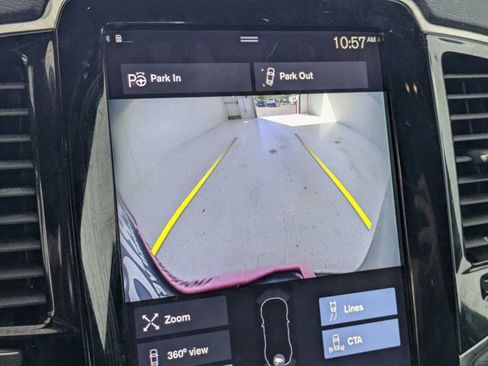 Used 2016 Volvo XC90 T6 Momentum w/ Momentum Plus Package AWD/4WD image 14