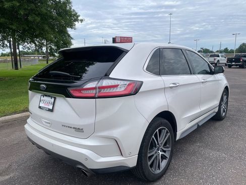 Used 2019 Ford Edge Titanium w/ Equipment Group 301A image 12