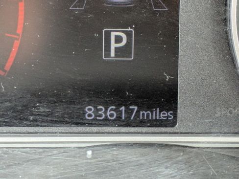 Used 2019 Nissan Kicks SR w/ SR Premium Package image 34