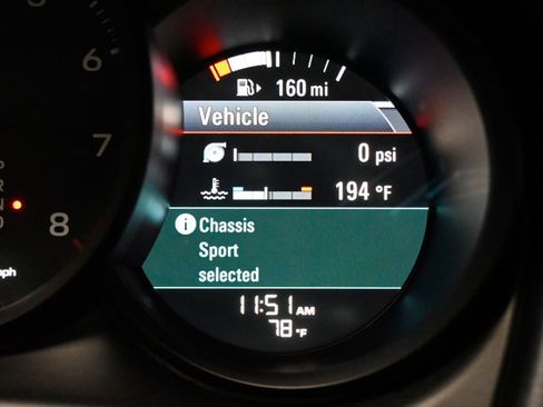 Used 2023 Porsche Macan GTS image 98