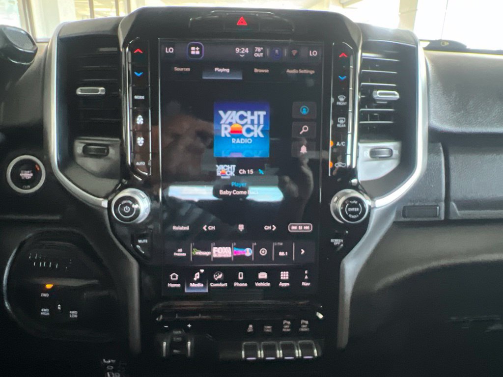 Used 2025 RAM 2500 Big Horn AWD/4WD image 59