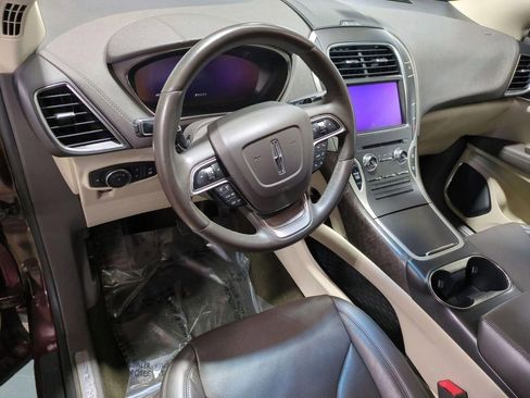 Certified 2020 Lincoln Nautilus Reserve image 11