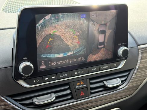 Used 2021 Nissan Altima 2.5 Platinum image 26