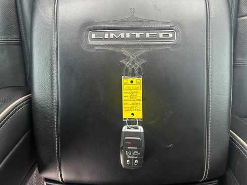 Used 2022 RAM 2500 Limited image 32