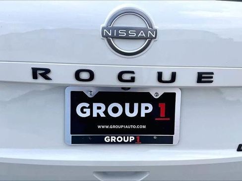 Certified 2023 Nissan Rogue SV w/ SV Premium B Package image 10