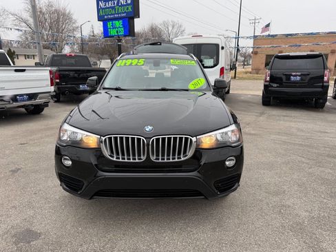 Used 2017 BMW X3 xDrive28i image 3