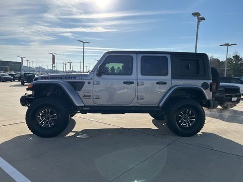 Used 2020 Jeep Wrangler Unlimited Rubicon w/ Quick Order Package 28Y Recon image 5