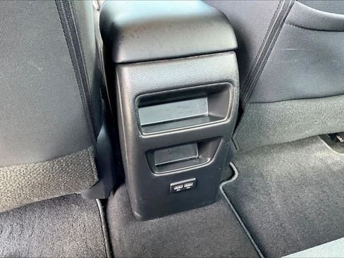 Used 2018 Nissan Sentra S w/ S Midnight Style Package FWD image 10
