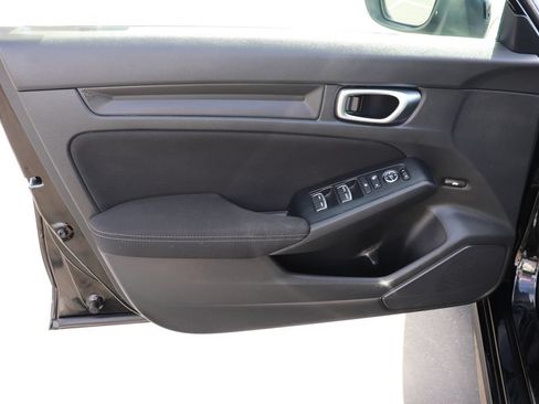 Used 2023 Honda Civic Sport image 10