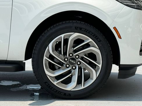 New 2027 Lincoln Navigator Premiere AWD/4WD image 10