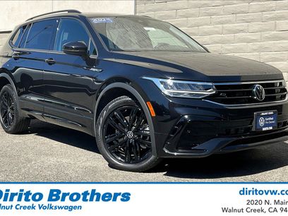 Certified 2022 Volkswagen Tiguan SE R-Line