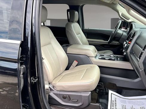 Used 2020 Ford Expedition XLT w/ Equipment Group 202A RWD image 7