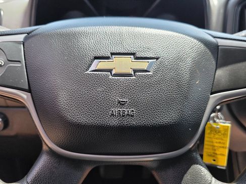 Used 2015 Chevrolet Colorado W/T w/ WT Convenience Package RWD image 30