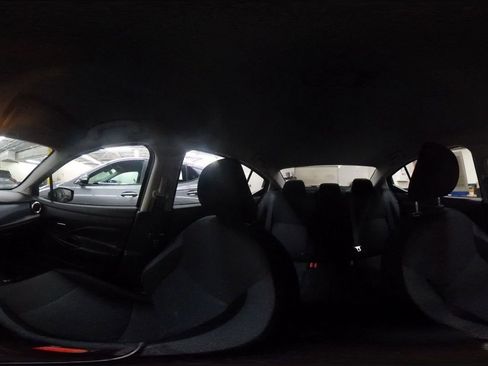 Used 2025 Nissan Versa SV image 37