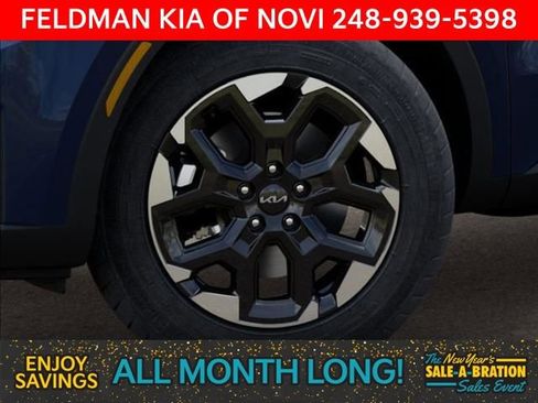 New 2025 Kia Sorento S w/ Panoramic Sunroof Package image 9