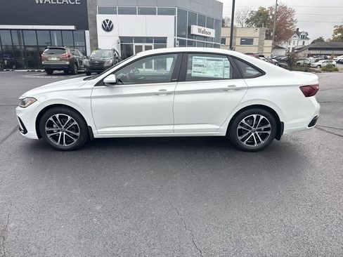 New 2026 Volkswagen Jetta Sport FWD image 3