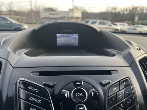 Used 2014 Ford Escape SE image 10