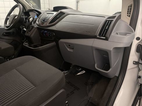 Used 2019 Ford Transit 350 XLT RWD image 18