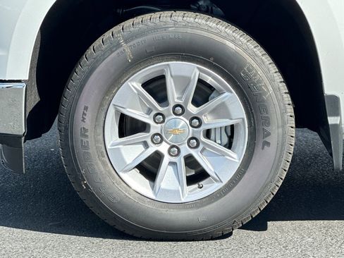 New 2026 Chevrolet Silverado 1500 LT image 24