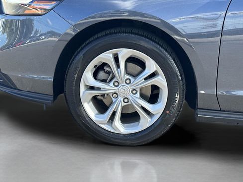 Certified 2023 Honda Accord LX image 31