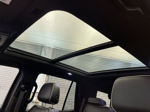 Used 2022 Chevrolet Tahoe Premier w/ Max Trailering Package image 17